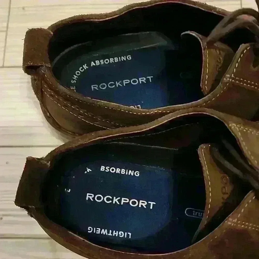 Rockport size 10 Men's WYNSTIN PLAIN TOE SHOES
